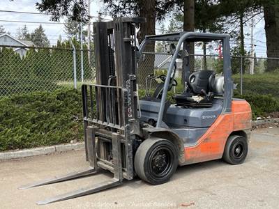 2018 TOYOTA 8FGU30 6,000 lbs Class Industrial Forklift Lift Truck LPG bidadoo