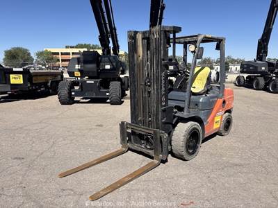 2019 Toyota 8FGU30 6,000 lbs Class Warehouse Forklift Lift Truck LPG bidadoo