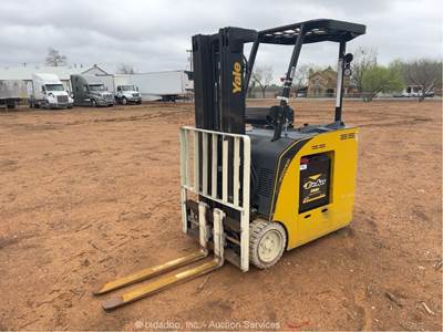 2022 Yale ECS040AD 4,000 lbs 3 Wheel 36V Electric Forklift Charging Kit bidadoo