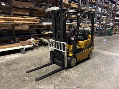 2009 Yale GLC-040AF 4,000 lb Class Industrial Warehouse Forklift Truck bidadoo