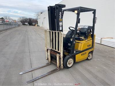 Yale GLC030 3,000 lbs Forklift Warehouse Industrial Lift Truck LPG bidadoo