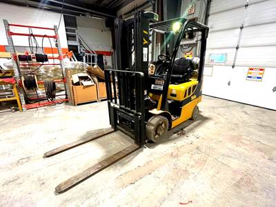 Yale GLC050 5,000 lbs Industrial Warehouse Forklift Lift Truck LPG bidadoo