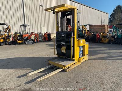 Yale OSOEF 3000 lbs Capacity Order Picker Stand Up Electric Forklift 24V bidadoo