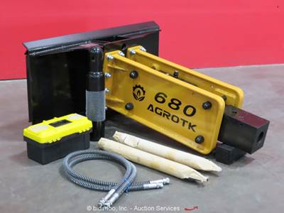2026 AGT SSHH680 Breaker Hammer Hydraulic Skid Steer Attachment bidadoo -New