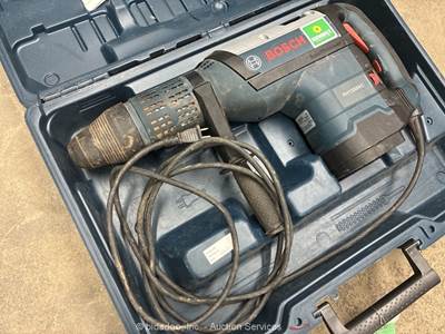 2022 Bosch RH1255VC 13 amp SDS-max 1-5/8' Combination Hammer 6.5 Ft.-lbs bidadoo