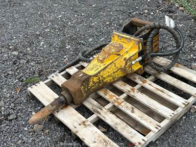 2020 Epiroc SBU220 Hydraulic Mini Excavator Breaker Hammer Attachment bidadoo