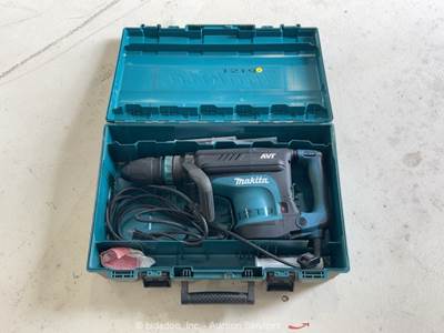 2021 Makita HM1213C AVT Demolition Hammer Chipping Drill W/ Case bidadoo