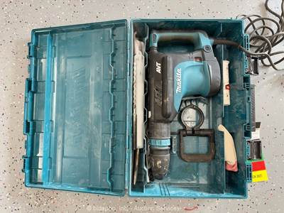 2021 Makita HM1213C Electric Demolition Breaker Hammer Chisel Tool bidadoo