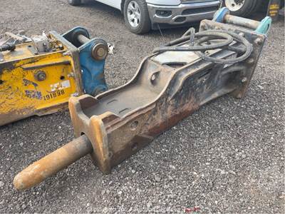 2018 Okada ORV5000 Hydraulic Demolition Breaker Hammer Attachment bidadoo