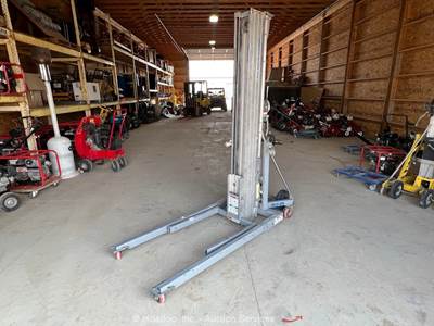 2011 Genie SLC-24 24' Manual Material Handling Jack Aerial Jobsite Lift bidadoo
