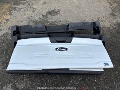 Ford F-150 Lot of (2) Pickup Truck Tail Gates Rear Bumpers Replacement bidadoo