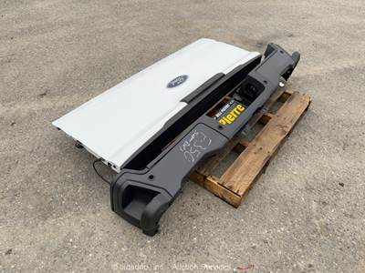 Ford F-Series Lot of (2) Pickup Truck Tail Gates Rear Bumper Replacement bidadoo