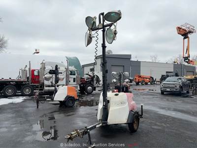 2017 Generac MLT6SM 6kW Towable Light Tower Diesel Generator Trailer bidadoo