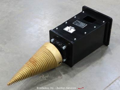 GIYI GY-NWS38 38" Hydraulic Wood Log Splitter Skid Steer Attachment bidadoo -New