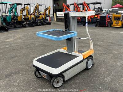 Crown WAV50-118 118" Electric Vertical Mast Lift Personnel Manlift 24V bidadoo