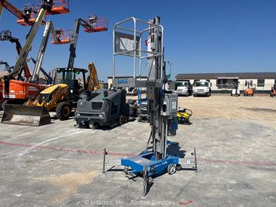 2017 Genie AWP-25S 25' Electric Mast Lift Portable Man Aerial Push bidadoo