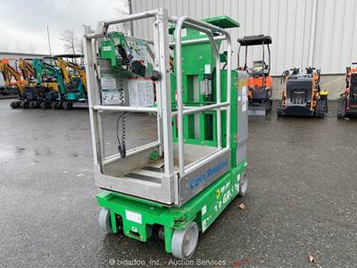 2018 Genie GR-12 24V Electric Vertical Mast Lift Personnel Man Aerial bidadoo