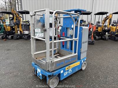 2018 Genie GR-15 15' Electric Vertical Mast Lift Personnel Man Aerial bidadoo