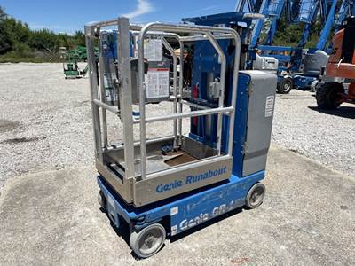 2019 Genie GR-15 15' Electric Vertical Mast Lift Personnel Man Aerial bidadoo