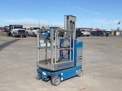 2017 Genie GR-20 20' Electric Vertical Mast lift Man Aerial Platform bidadoo
