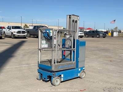 2016 Genie GR-20 20' Electric Vertical Mast Lift Man Aerial Platform bidadoo