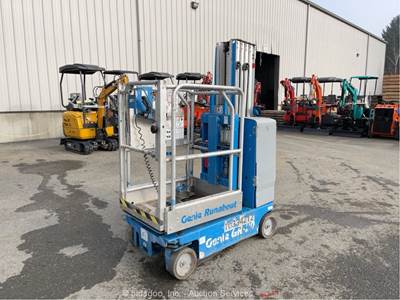2021 Genie GR-20 20' Electric Vertical Mast Lift Personnel Man Aerial bidadoo