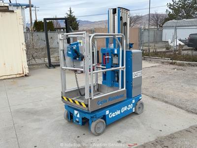 2024 Genie GR-20 20' Electric Mast Lift Portable Man Aerial Push Around bidadoo
