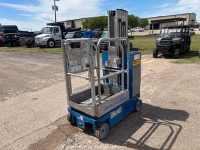 2018 Genie GR-20 20' Electric Vertical Mast Lift Personnel Aerial -Parts/Repair