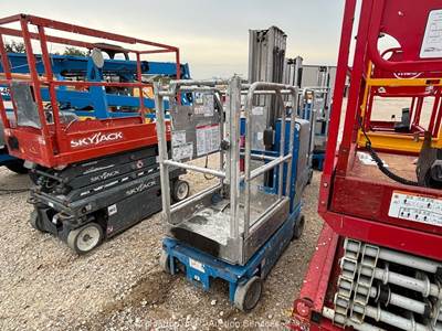 2018 Genie GR-20 20' Vertical Mast Lift Mobile Aerial Man Work bidadoo -Repair