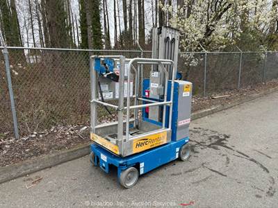 2019 Genie GR-20 20' Electric Vertical Mast Lift Personnel Man Aerial bidadoo