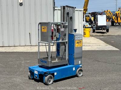 2018 Genie GR-20 20' Electric Vertical Mast Lift Personnel Man Aerial bidadoo