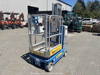 2017 Genie GR-20 20' Electric Vertical Mast Lift Personnel Man Aerial bidadoo