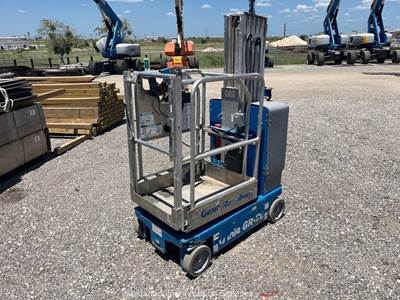 2019 Genie GR-20 20' Electric Vertical Mast Lift Personnel Man Aerial bidadoo