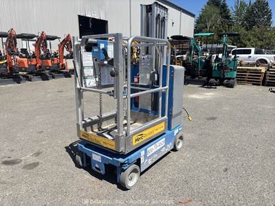 2018 Genie GR-20 20' Electric Vertical Mast Lift Personnel Man Aerial bidadoo