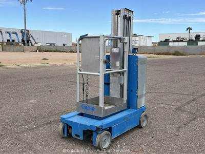 2016 Genie GR-20 20' Electric Vertical Mast Lift Personnel Man Aerial bidadoo