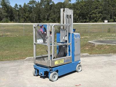 2017 Genie GR-20 20' Electric Vertical Mast Lift Personnel Man Aerial bidadoo