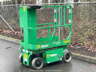 2017 JLG 1230ES 12' Electric Vertical Mast Lift Personnel Man Aerial bidadoo