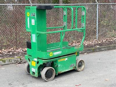 2017 JLG 1230ES 12' Electric Vertical Mast Lift Personnel Man Aerial bidadoo