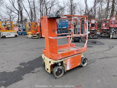2014 JLG 1230ES 12' Electric Vertical Mast Lift Personnel Man Aerial bidadoo