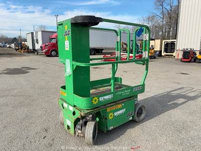 2018 JLG 1230ES 12' Electric Vertical Mast Lift Personnel bidadoo -Repair