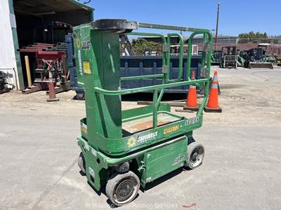 2017 JLG 1230ES 12' Electric Vertical Mast Lift Personnel Man Aerial bidadoo