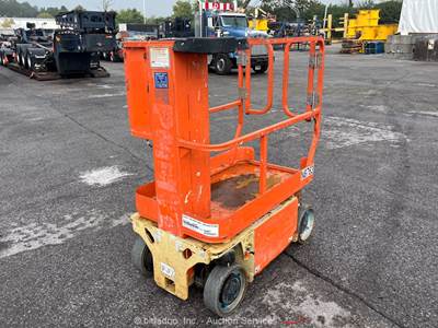2014 JLG 1230ES 12' Electric Vertical Mast Lift Personnel Man Aerial bidadoo