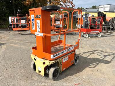 2017 JLG 1230 ES 12' Electric Vertical Mast Lift Personnel Man Aerial bidadoo