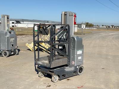 2018 JLG 20 MVL 20' Electric Vertical Mast Lift Personnel Man Aerial bidadoo