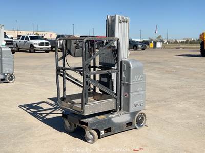 2018 JLG 20MVL 20' Electric Vertical Mast Lift Personnel Aerial Manlift bidadoo