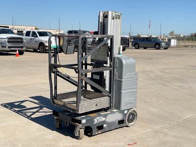 2018 JLG 20MVL 20' Electric Vertical Mast Lift Personnel Aerial -Parts/Repair