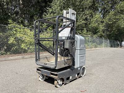 2020 JLG 20MVL 20' Electric Vertical Mast Lift Personnel Aerial -Parts/Repair