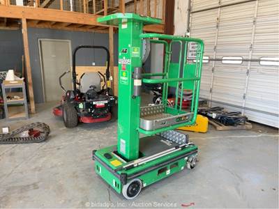 2017 JLG ECOLIFT70 7' Portable Personnel Mast Lift Power Tower Aerial bidadoo