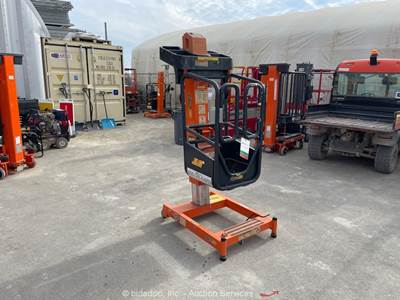 2020 JLG FT70 7' Electric Mast Lift Portable Man Aerial Push Around bidadoo