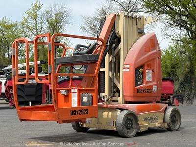 2015 JLG Toucan 26E 26' Electric Vertical Mast Lift Personnel Man Stock bidadoo